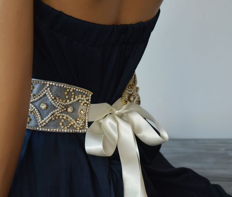 Excited to share the latest addition to my #etsy shop: Gold Bridal Belt, Wedding Dress Belt, Bridal Unique Belt sash, Crystal skinny belt, Pearl Belt Sash, Embroidery Belt, Wedding Accessories https://etsy.me/3PQyPGx #gold #wedding #newyears #classic #bridalbelt #goldb Belt Design For Dress, Dress Belt Ideas, Bridal Belts And Sashes, Unique Belts, Gown Belt, Bride Belt, Bridal Accessories Belt, Belt Wedding Dress, Embroidery Belt