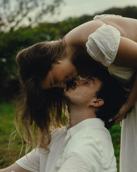 at the park with M & A 🌿 • • • keywords: documentary photography, cinematic photography, visual poetry, storytelling, love, couples photoshoot, tampa elopement, travel photographer, couples inspo, romcom, movie scenes, engagement photos, vintage car, tampa theater 🏷️ #floridaphotographer #tampaphotographer #stpeteweddingphptographer #tampaweddingphotographer #destinationweddingphotograoher #stpetephotographer #film #visualpoetry #cinematicphotographer #floridaweddingphotographer #authentic... Vintage Couple Photography, Vintage Inspired Engagement Photos, Engagement Photos Park, Engagement Photo Shoot Beach, Vintage Film Photography, Cinematic Photos, Photography Cinematic, Romantic Photoshoot, Point Reyes