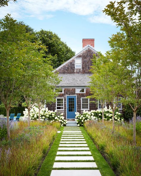 Neal Beckstedt, Hamptons Architecture, Hamptons House, Hamptons Style, East Hampton, Step Inside, Maine House, Landscape Architect, Architectural Digest