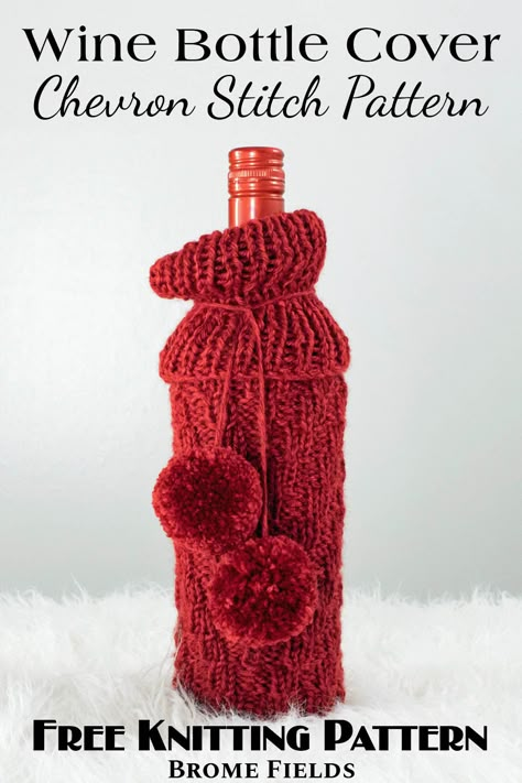 Knit this festive chevron wine bottle cozy pattern to dress up your boozy gift. This beautiful bottle cozy is beginner-ish friendly. Knitted Wine Bottle Covers, Wine Carrier Pattern, Granny Square Gloves, Cup Cozy Knitting Pattern, Free Crochet Granny Square, Wine Cozy, Christmas Knitting Projects, Carrier Pattern, Bottle Cozy