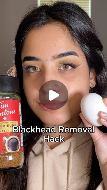 Black Head Remover Diy, Black Head Mask, Black Heads Removal, Neck Pimples, Vitamin C Face Mask, Tea Tree Face Wash, Blackheads And Whiteheads, How To Remove Blackheads, Lemon Mask