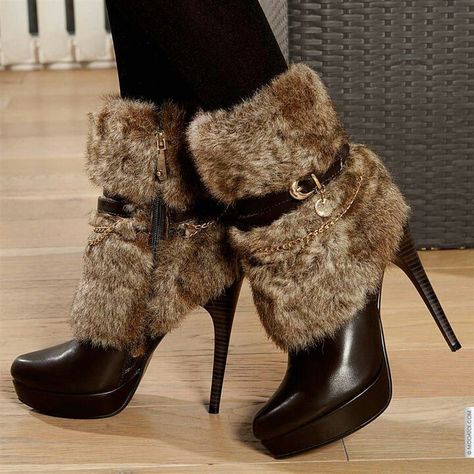 Would so work these! Fur Boots Heels, Fluffy Shoes, Nice Boots, Pretty Heels, Fur Heels, Do It Better, Fancy Shoes, Girly Shoes, Aesthetic Shoes