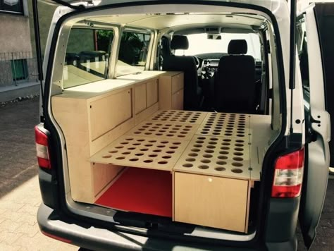 Berlingo Camper, Small Camper Vans, Kangoo Camper, Minivan Camper Conversion, Camper Beds, Suv Camper, Van Vw, Suv Camping, Kombi Home