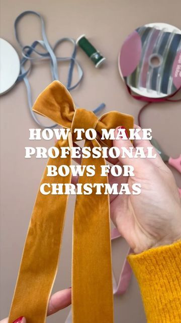 Bows With Wired Ribbon Diy, How To Make Ribbons For Christmas Trees, How To Bows With Ribbon, How To Do Christmas Bows, How Do You Tie A Bow With Ribbon, How To Tie A Christmas Bow For A Wreath, How To Tie Bow On Christmas Tree, Make Wreath Bow, Tieing A Bow With Ribbon For Wreath