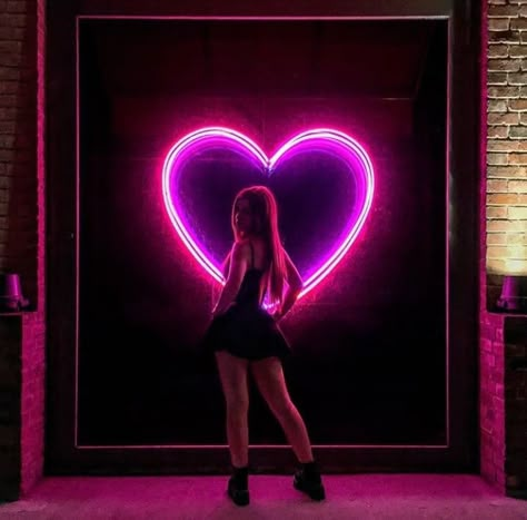 Dark Cityscape, Lingerie Store Design, Underground Club, Outdoor Restaurant Design, Nightclub Design, Pale Girl, Pastel Girl, Neon Flex, Neon Aesthetic