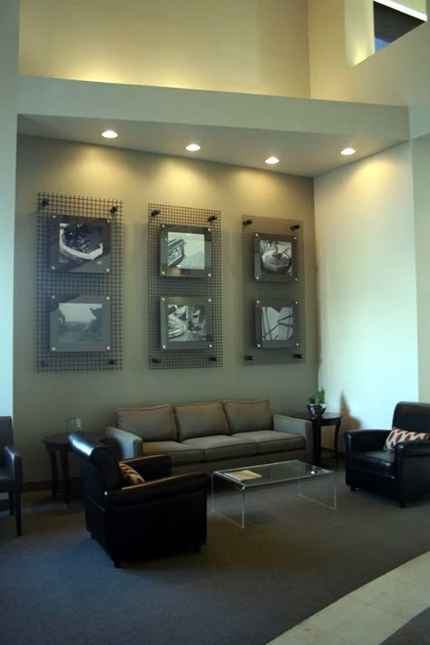 Unique wall photo display Ideas For You (18) Church Lobby, Lobby Ideas, Office Waiting Rooms, Industrial Wall Decor, Lobby Seating, Office Lobby, Office Remodel, Industrial Livingroom, Industrial Interior Design