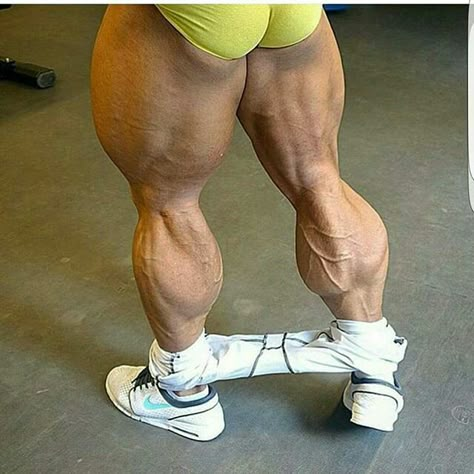 Leg Reference, Perfect Physique, Big Calves, Muscle Definition, Muscular Legs, Body Builders, San Pellegrino, Leg Muscles, Surf Life