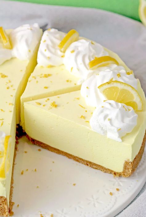 Lime Cheesecake Recipes, Lemon No Bake Cheesecake, Easy Lemon Desserts, Peanut Butter And Cream Cheese, Lemon Cheesecake Mousse, Delicious Lemon Desserts, Lemon Cheesecake Recipe, Easy Lemon Cheesecake, Cheesecake Lemon