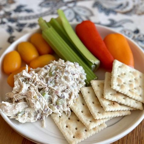 Savory Chicken Salad Savory Chicken Salad, Dinner In 321, Chicken Salad Sandwich Recipe, Slow Cooker Italian Beef, Chicken Salads, Pasta Salad Dressing, Meat Salad, Chicken Pasta Bake, Bistro Food