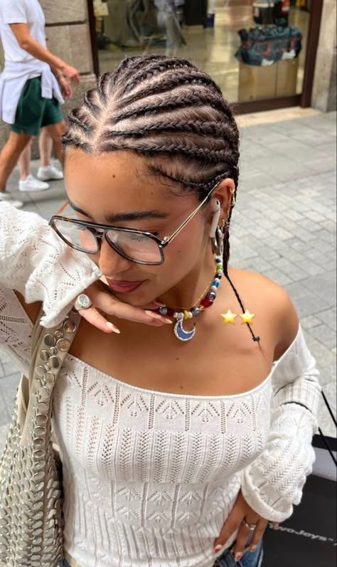 Short Braids, Hairdos For Curly Hair, Natural Hair Braids, Hair Stylist Life, Box Braids Hairstyles, American Beauty, Aesthetic Hair, Black Girls Hairstyles, Braid Styles