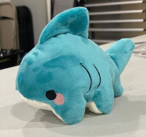 Cute Squishies, Cute Shark, Pola Sulam, Kawaii Plushies, Drawing Inspo, Cute Stuffed Animals, Cute Toys, Cute Plush, Plush Animals