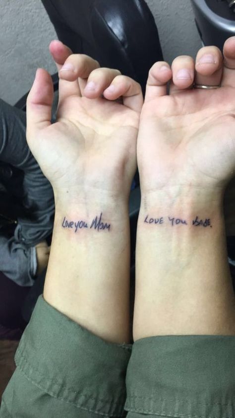 Mother Daughter Tat, Mother Daughter Tats, Mommy Daughter Tattoos, Daughter Tattoo Ideas, Son Tattoos, Couple Tattoos Love, Mom And Daughter Tattoos, Mother Son Tattoos, Father Daughter Tattoos