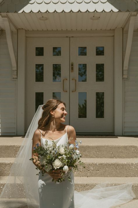 Something that is SO important to me on wedding days is making sure I pull my bride aside for some bridal portraits of only them! This is a great way to get away from the chaos for a moment and get some solo shots💖 * * * * * #indianaweddingphotographer #indianaweddings #indianaphotographer #kentuckyweddingphotographer #destinationweddingphotographer #kentuckyweddings #indianabride #midwestweddingphotographer #luxuryweddingphotographer Solo Wedding Poses, Solo Bride Poses, Lake Wedding Pictures, Bride Solo Poses, Bride Portrait Poses, Bride Pics, Bridal Portraits Outdoor, Groom Pics, Bride Vibes