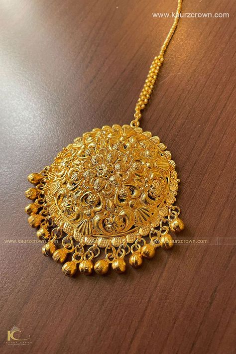 Simple Maang Tikka, Gold Maang Tikka Designs, Maang Tikka Gold, Gold Maang Tikka, Bridal Maang Tikka, Gold Tikka, Maang Tikka Design, Tikka Designs, Traditional Accessories