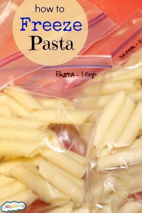 Learning how to freeze pasta can make your dinner life a whole lot easier! Freeze Pasta, Freezing Food Guide, Freezer Ideas, Freeze Food, Wallpaper Food, Crockpot Freezer Meals, Frozen Pasta, Freezable Meals, Freezer Friendly Meals