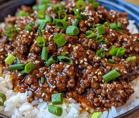 Mongolian Ground Beef – Chloe foods Ground Beef Chinese Food, Chinese Food With Hamburger Meat, Mongolian Beef With Ground Beef, Ground Mongolian Beef, Mongolian Turkey, Chinese Food Recipes Ground Beef, Chinese Hamburger Recipes, Interesting Ground Beef Recipes, Ground Beef With Olives