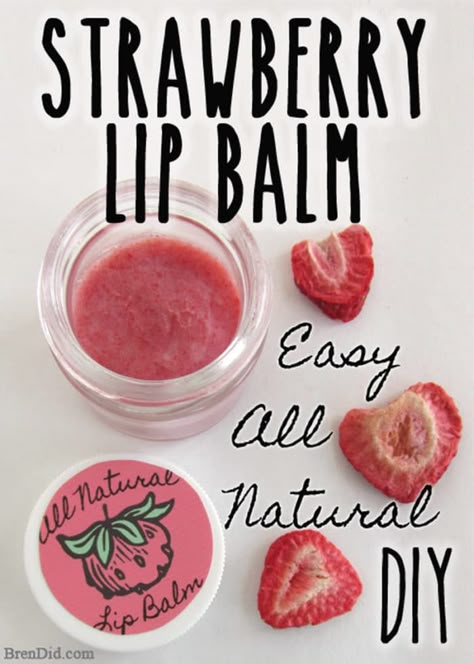 Lip Gloss Recipe, Diy Lip Balm Recipes, Lip Balm Recipe, Balm Recipe, Strawberry Lip Balm, Lip Balm Recipes, Diy Lip Gloss, Homemade Lip Balm, Flavored Lip Gloss