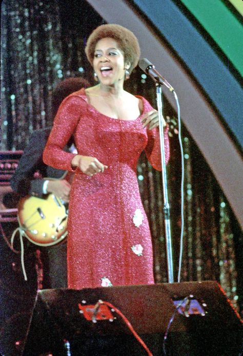 Leslie Gore, The Staple Singers, Laura Nyro, Purple Clover, Mavis Staples, Soul Singers, Gospel Singer, R&b Music, Black Music