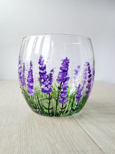 Hand painted Lavender stemless wine glass gift for Her with | Etsy Provence Home, Purple Green Flowers, Painted Lavender, Painting Glass Jars, Glass Painting Designs, Wine Glass Crafts, Wine Glass Art, Hand Painted Gifts, Glass Bottles Art