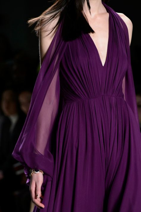 Jenny Packham Fall 2016 Purple Gowns, Jenny Packham, Couture Gowns, Purple Fashion, Beautiful Gowns, Fall 2016, Couture Dresses, Shades Of Purple, Fancy Dresses