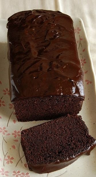 Chocolate Tea Cake, Chocolate Loaf, Chocolate Loaf Cake, Cake Recipe Moist, Chocolate Cake Recipe Moist, Pane Dolce, Loaf Cake Recipes, Chocolate Cake Recipe Easy, Torte Cupcake