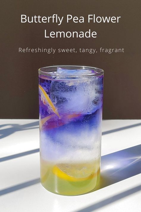 Pea Flower Lemonade, Butterfly Pea Flower Lemonade, Flower Lemonade, Pea Flower Tea, Fun Drink Recipe, Butterfly Pea Tea, Butterfly Pea Flower Tea, Iced Drinks Recipes, Butterfly Tea