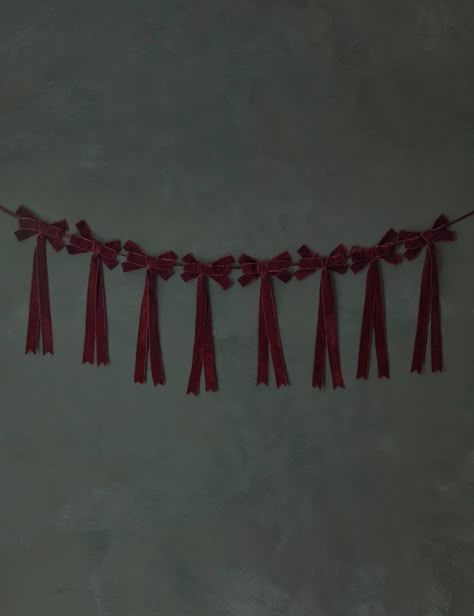 Bow Christmas Garland, Bow Garland Christmas, Christmas Bow Garland, Velvet Garland, Velvet Christmas Decor, Surreal Photoshop, Moody Christmas, Disc Interiors, Bow Garland