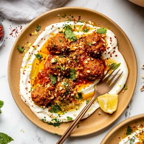 The Best Moroccan-Inspired Meatballs - Fed & Fit Moroccan Chicken Meatballs, Middle Eastern Bowl Recipes, Moroccan Main Dish, Mediterranean Dinner Party Recipes, Fall Meatball Recipes, Moroccan Meatballs Recipes, Zaatar Meatballs, Meatball Recipes Asian, Moroccan Dinner Recipes