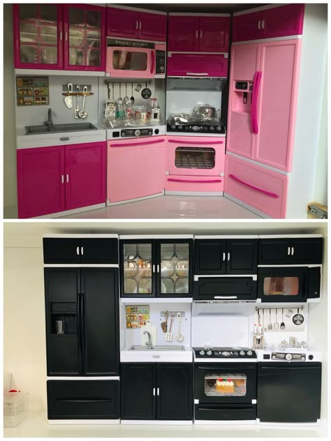 Barbie Modern House, Refurbished Barbie House, Barbie Kitchen Makeover, Barbie Kitchen Ideas, Barbie Kitchen Diy, Barbie House Aesthetic, Barbie Home Decor, Barbie House Ideas, Barbie Kitchen Set