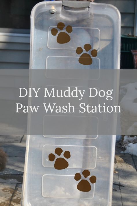 DIY Muddy Dog Paw Wash Station. DIY Muddy Dog Paw Wash Station For Dogs. The easiest way I've found to wash 8 muddy dog paws. A plastic storage container with a DIY drain! This would work great for allergy paws that need to be soaked in a medicated shampoo too! Check it out! Muddy Dog, Dogs Diy Projects, Wash Station, Washing Station, Dog Washing Station, Diy Dog Toys, Diy Tumblr, Paw Cleaner, Dog Diy