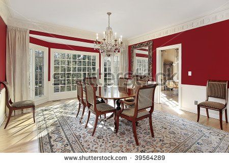 Room With Red Walls, Best Dining Room Colors, Red Kitchen Walls, Purple Dining Room, Dining Room Console Table, Coffee Station Decor, Red Dining Room, Dining Room Console, Dining Room Curtains