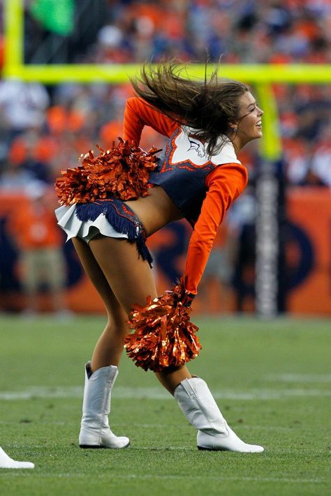 Denver Broncos Payton Manning, Denver Broncos Cheerleaders, Broncos Cheerleaders, Denver Bronco, Cheer Leaders, Go Broncos, Cheerleading Pictures, Cute Cheerleaders, Ice Girls