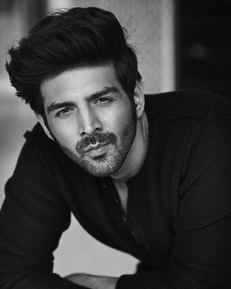 Would you like to have a cup of coffee with this hottie?  https://t.co/ZnXSnOoXpx -- Team First Buzz #RealFirstBuzz #FirstBuzz #Bollywood #BollywoodNews #Actress #Celebrity #Actor #BollywoodCelebs #BollywoodActress #Entertainment #Latest Karthik Aryaan, Karthik Aaryan, Chocolate Boy, Kartik Aaryan, Handsome Celebrities, Crush Pics, Bollywood Couples, Varun Dhawan, King Of My Heart