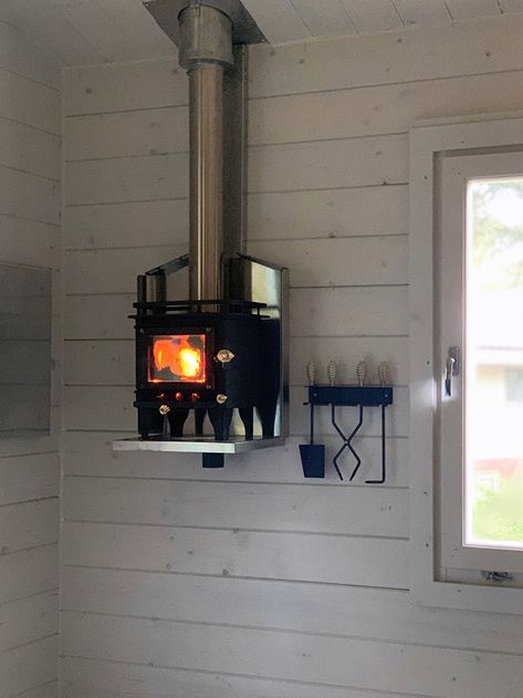 How To Heat a Bunkie - Bunkie Life Bunkie Kitchenette, Bunkie Interior Ideas, Bunkies Guest Cabin, Bunkie Ideas Interiors Guest Cabin, Bunkie Ideas 10x10, Bunky Ideas, Bunkie Interior, Van Reference, Bunkie Life