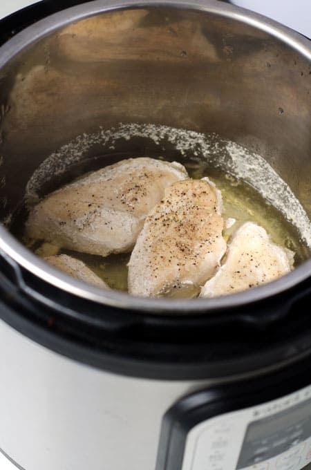 Frozen Chicken In Pressure Cooker, Frozen Chicken In The Instant Pot, Cook Frozen Chicken In Instant Pot, How To Cook Frozen Chicken In Instapot, Pressure Cooker Chicken Frozen, Ip Frozen Chicken Breast, Cooking Frozen Chicken In Instant Pot, Instant Pot Recipes With Frozen Meat, Chicken Instant Pot Recipes Frozen