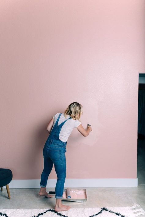 Blush Pink Accent Wall, Diy Accent Wall Paint, Blush Room, Bold Accent Wall, Pink Accent Walls, Beautiful Bedroom Colors, Pink Paint Colors, Chocolate Dishes, Accent Wall Paint