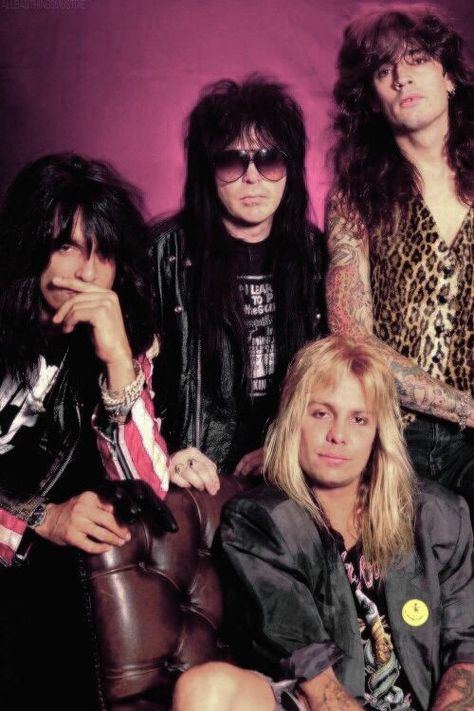 Tommy Lee Motley Crue, Shout At The Devil, Hair Metal Bands, Mick Mars, Vince Neil, 80s Hair Bands, Motley Crüe, 80s Bands, Lovely Eyes