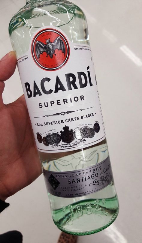 Halloween Cocktail: Bacardi Rum Citrus Punch - Dash Of Evans Bacardi Snap, Bacardi Aesthetic, Rum Aesthetic, Halloween Bacardi Drinks, Bacardi Rum Drinks, Jahan Tea, Drinking Aesthetic, Bacardi Razz, Bacardi Drinks