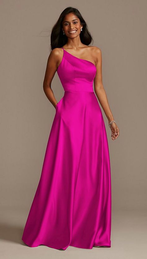 Hot Pink Bridesmaid Dresses, Hot Pink Bridesmaids, Spaghetti Strap Bridesmaids Dresses, Hot Pink Weddings, Net Skirt, Rose Fushia, Maxi Dress Wedding Guest, Bridesmaid Dressing Gowns, Fuchsia Dress