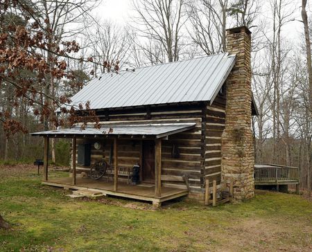 Cabin Porches, Old Log Cabin, Log Cabin Exterior, Old Cabins, Glass Cabin, Small Cabins, Almost Heaven West Virginia, Log Houses, Small Log Cabin