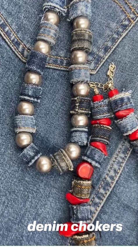 Blue Jean Jewelry Diy, Denim Bracelet, Denim Earrings, Diy Fabric Jewellery, Denim Crafts Diy, Blue Jeans Crafts, Denim Jewelry, Bridal Fashion Jewelry, Fabric Necklace