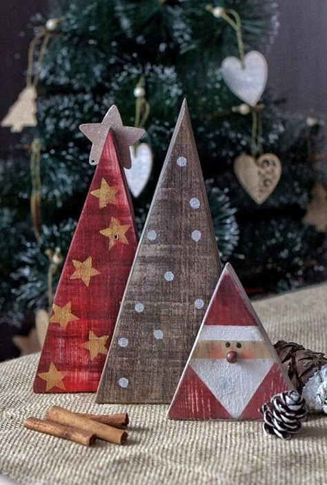 Amazing Crafts, Wood Christmas Tree, Christmas Tree Crafts, Christmas Signs Wood, Shop Projects, Christmas Wood Crafts, Wooden Houses, Wooden Christmas Trees, Holiday Crafts Christmas