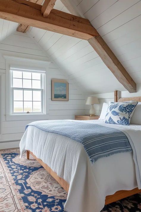 25 Charming Cape Cod Upstairs Bedroom Ideas to Inspire You - Roomy Retreat Cap Cod Style Homes Interior Design, Cape Cod Upstairs Bedroom, Upstairs Bedroom Ideas, Cape Cod Bedroom Ideas, New England Bedroom, Cape Cod Bedroom, Nautical Decor Bedroom, Cape Style Homes, Cozy Window Seat