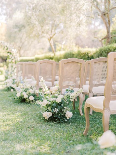 Read More: https://www.stylemepretty.com/vault/image/7081387 Ceremony Flowers Aisle, Wedding Ceremony Chairs, Intimate Garden Wedding, Wedding Aisle Outdoor, Chairs Wedding, Garden Wedding Flowers, Intimate Garden, Wedding Isles, Ceremony Chairs