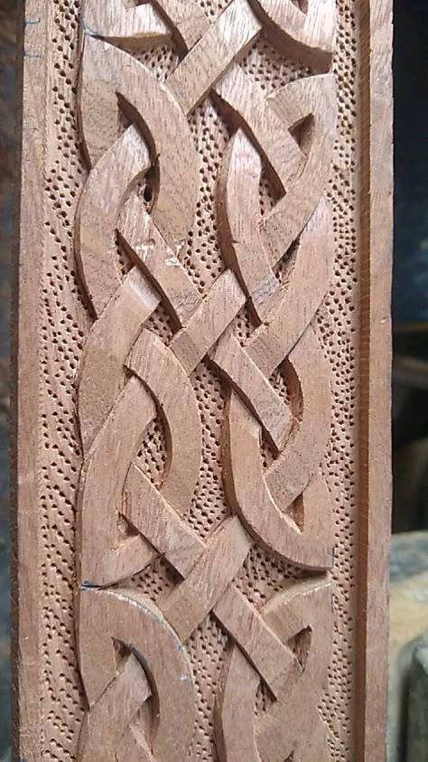 Norse Stone Carving, Viking Wood Carving Pattern, Celtic Carving, Ornamental Wood Carving, Celtic Wood, Celtic Knot Drawing, Norse Design, Celtic Patterns, Chip Carving