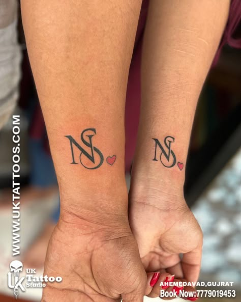 Sn Wallpaper Letter, Ns Logo, Black Mask Aesthetic, Tattoo Van, Tattoos Hand, Wallpaper Letter, Letter Tattoo, Guys Tattoos, S Letter Images