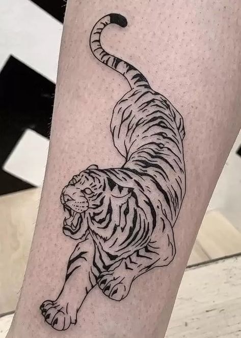 Tiger Tattoos: Placement, Tattoo Styles & Ideas Placement Tattoo, Gotik Tattoo, Tattoos Placement, Japanese Tiger Tattoo, Tiger Tattoos, Girl Back Tattoos, Tiger Tattoo Design, Muster Tattoos, Inspiration Tattoos