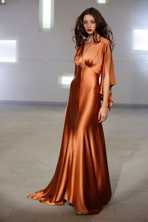 Copper charmeuse silk gown from Marc Bouwer Couture NYC Fashion week Copper Color Dress, Foral Dress, Copper Dress, Silver Cocktail Dress, Satin Fashion, Dresses By Color, Silver Cocktail, Dress With Sleeves, Silk Gown