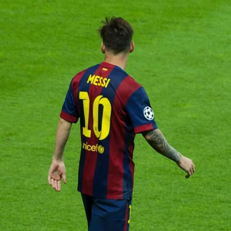 Messi The Best, Messi 2015, Football Pfp, Messi Pictures, Messi Wallpaper, Messi Barcelona, Manchester United Wallpaper, Messi Vs, Lionel Andrés Messi