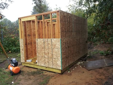 backyard sauna build | Homebrew Talk - Beer, Wine, Mead, & Cider Brewing Discussion Forum Outdoor Sauna Ideas Backyards Diy, Pallet Sauna, How To Build A Sauna, Home Gym And Sauna, Diy Sauna Outdoor, Diy Outdoor Sauna, Sauna And Ice Bath, Outdoor Sauna Ideas, Homemade Sauna